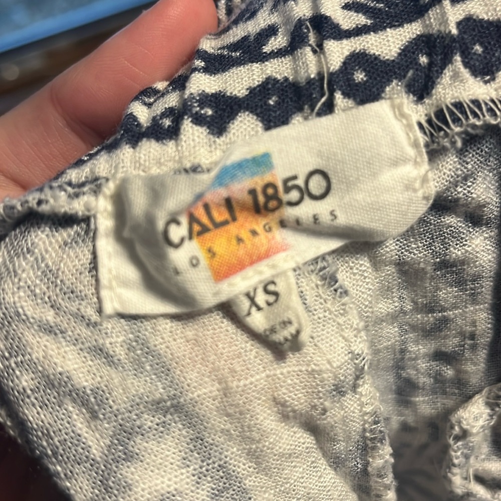 Patterned Pants - Picture 3 of 3